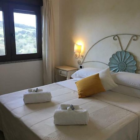 Hotel Sorgente Aglientu Eksteriør bilde