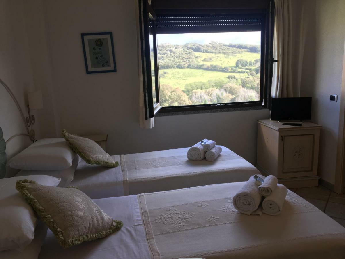 Hotel Sorgente Aglientu Eksteriør bilde