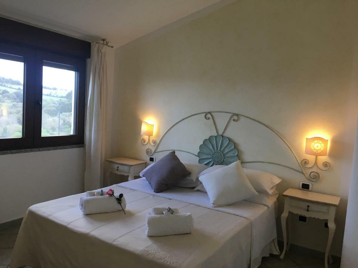 Hotel Sorgente Aglientu Eksteriør bilde