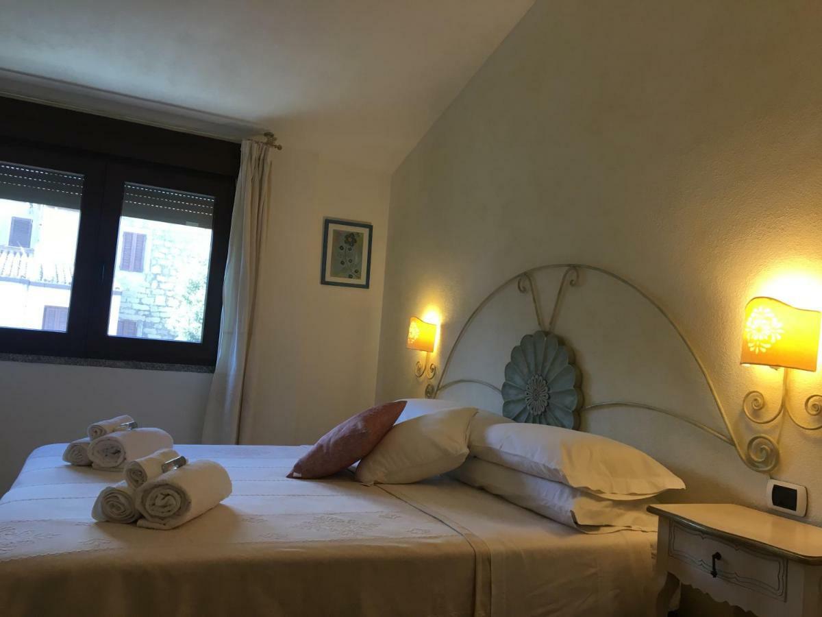 Hotel Sorgente Aglientu Eksteriør bilde