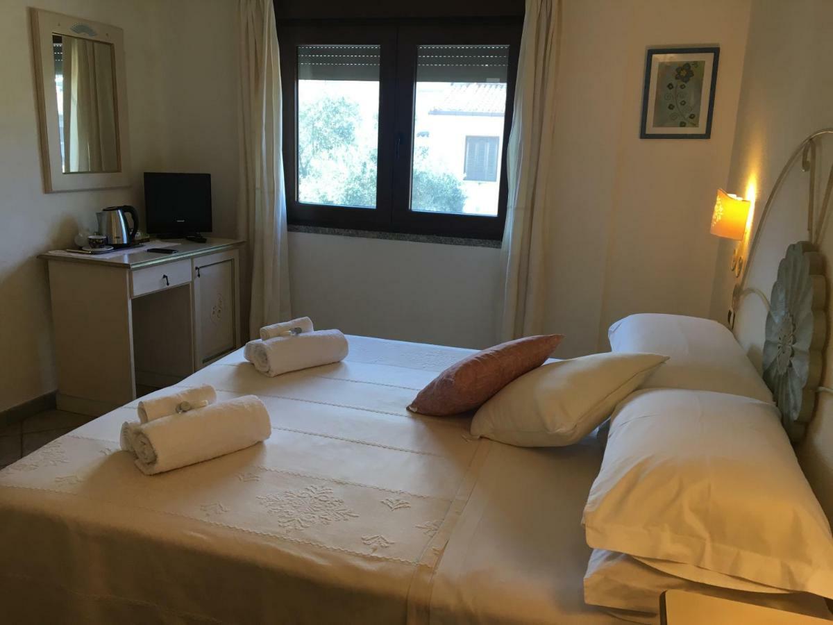 Hotel Sorgente Aglientu Eksteriør bilde