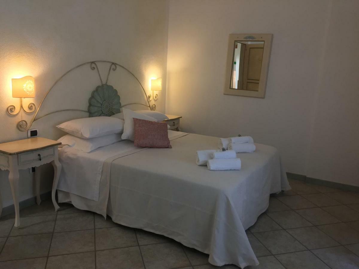 Hotel Sorgente Aglientu Eksteriør bilde